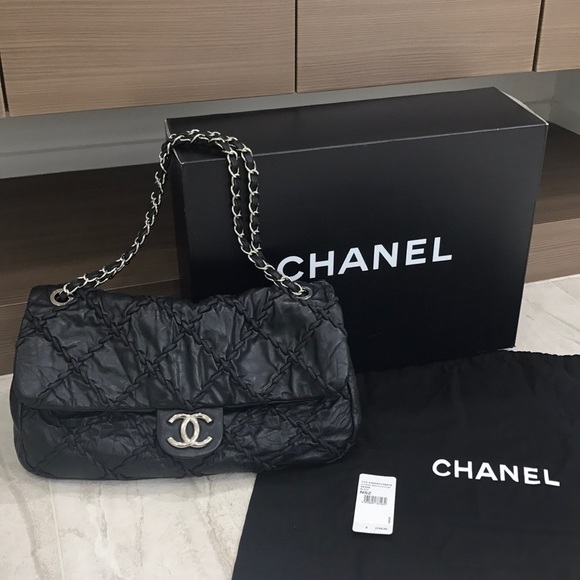 CHANEL Handbags - CHANEL Ultra Stitch CC logo shoulder handbag